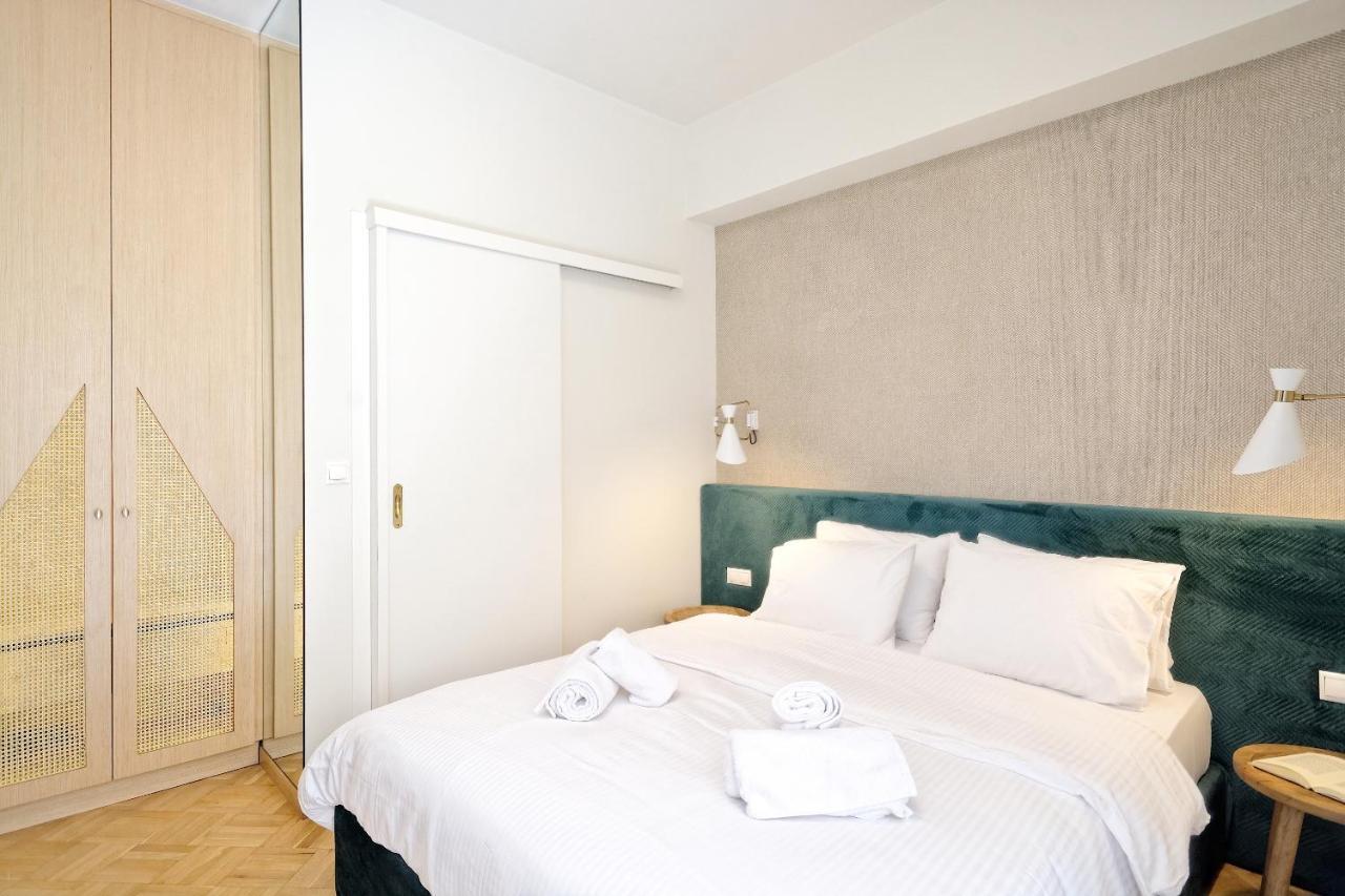 The Fancy Philosopher Apartment Афины Экстерьер фото